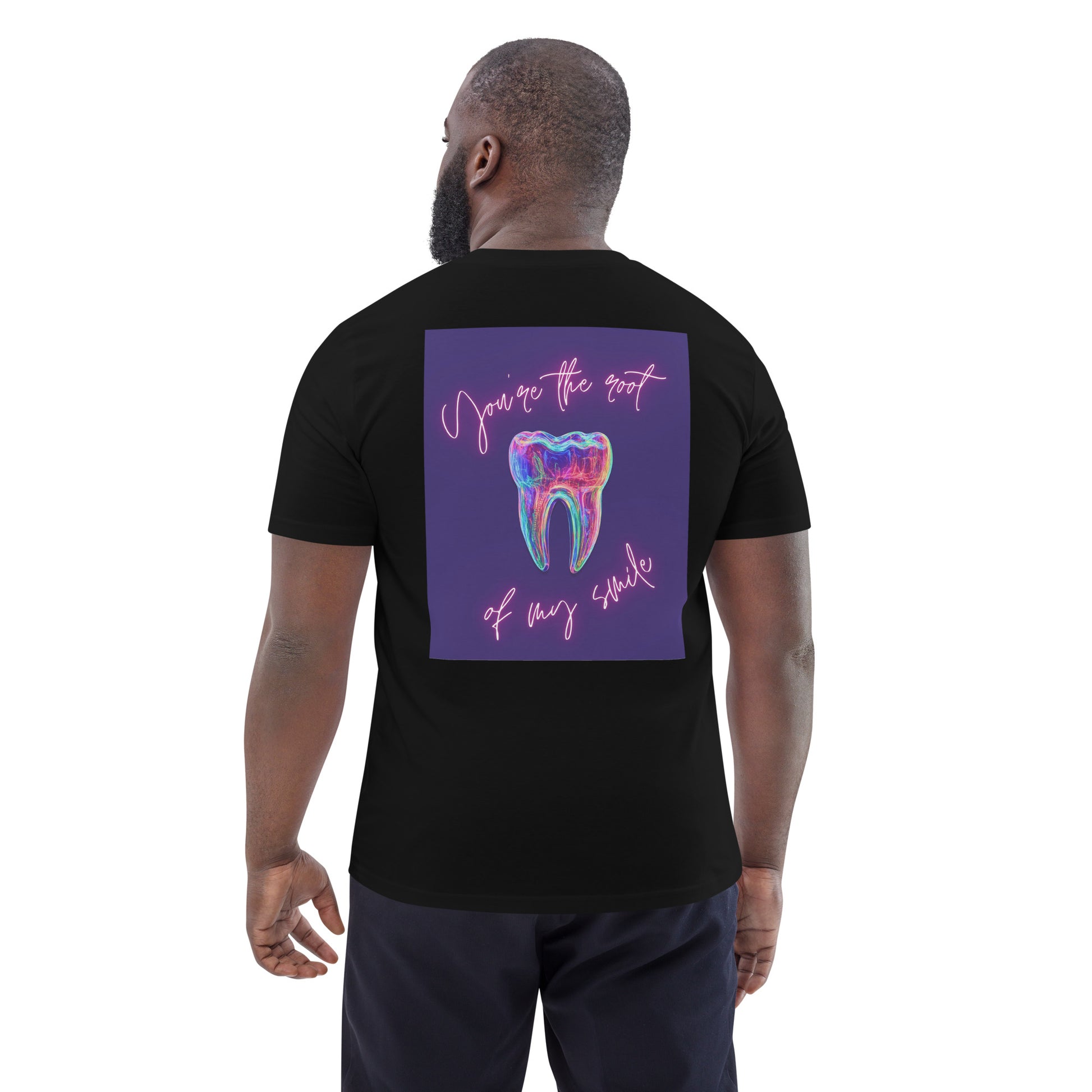 Unisex-T-Shirt aus Bio-Baumwolle mit Zahn-Icon und Spruch 'You're the root of my smile' – ideal für Zahnmediziner, Dentalfans und Mediziner.