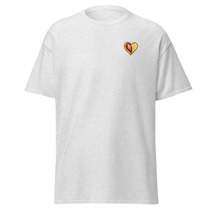 Minimalistisches Unisex-T-Shirt „Cordis Pop“ mit kleinem Herzmotiv Pop-up-Stil auf der Vorderseite – modernes Medizin- und Anatomy-Design für Alltag, Studium und Klinikstyle