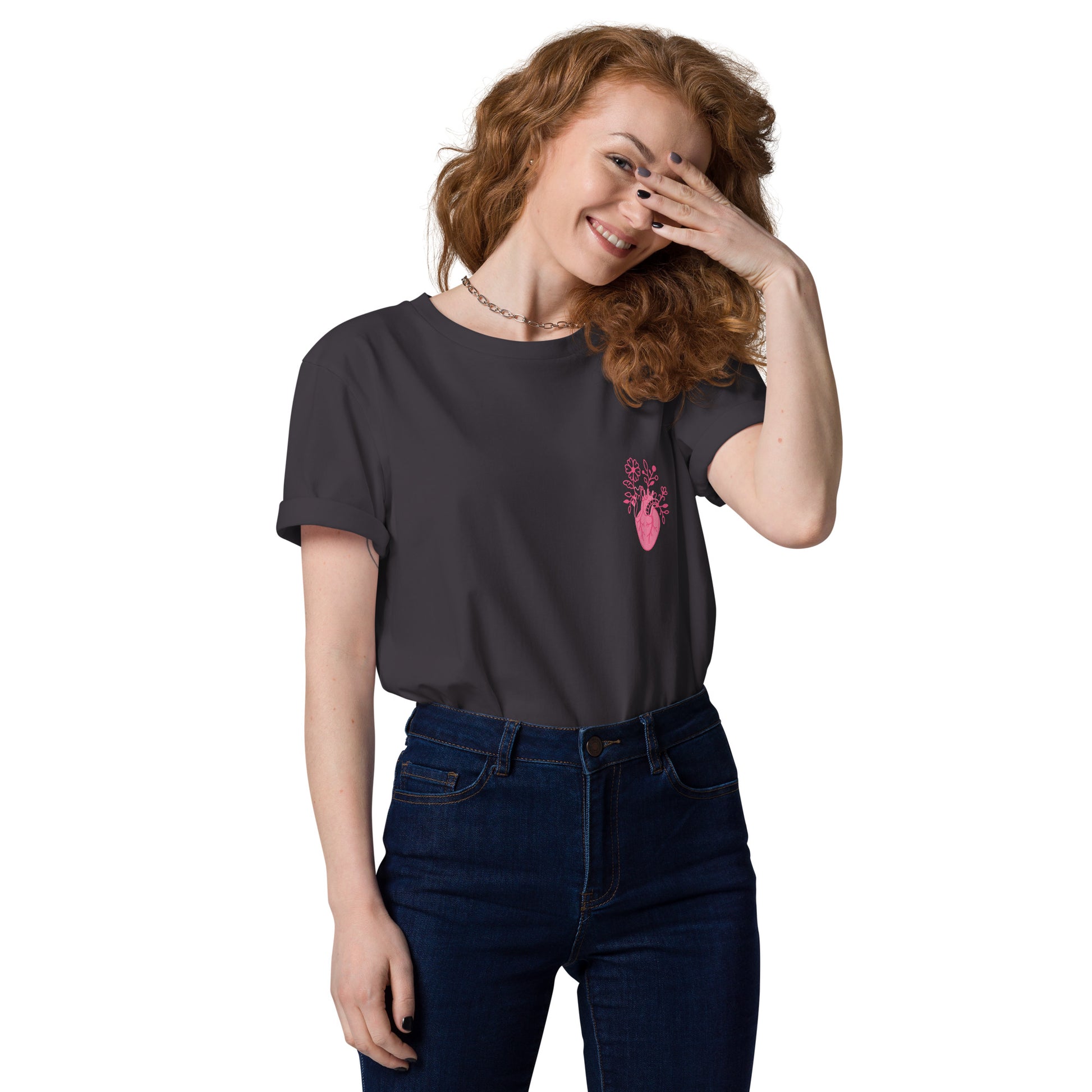 Anthracit Bio-Unisex-T-Shirt „Cordis“ mit floralem anatomischem Herzmotiv auf der Brust – minimalistisches Medizin- und Anatomy-Design aus Bio-Baumwolle