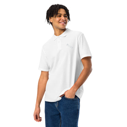 Minimalistisches Unisex-Piqué-Poloshirt mit kleinem gesticktem Winkelstück-Motiv in schwarz, navy oder weiß – cleaner Dental-Workwear-Look für Praxis, Klinik und Alltag