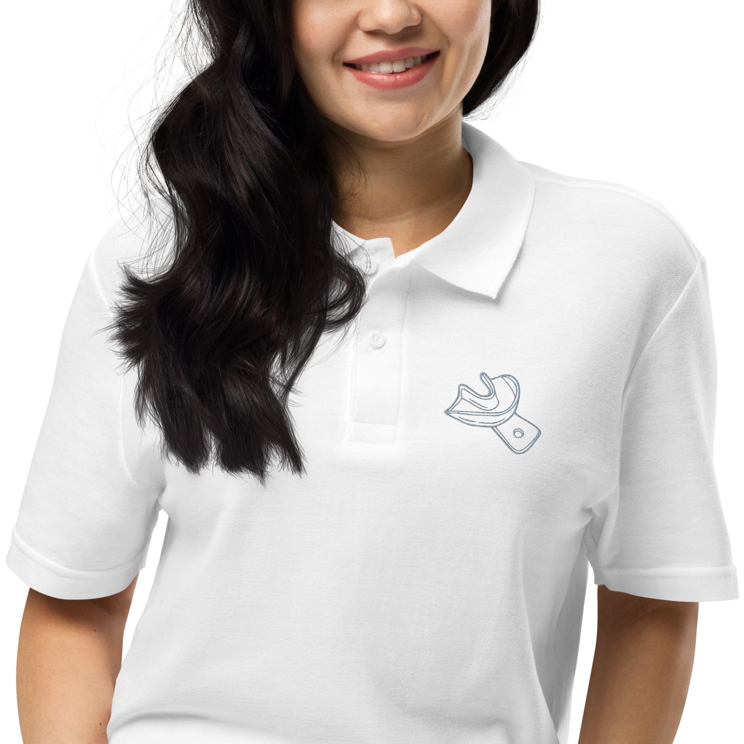 Minimalistisches Unisex-Piqué-Poloshirt mit gesticktem Unterkiefer-Abdrucklöffel-Motiv – professioneller Dental-Look in schwarz, navy und weiß